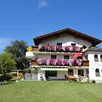 Haus Olympia *